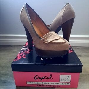Qupid | taupe suede su~ platform wood like heel